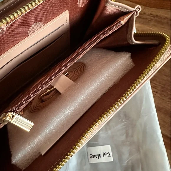 Selena The Label crossbody bag pink phone pocket money/change credit card pocket - Picture 11 of 16